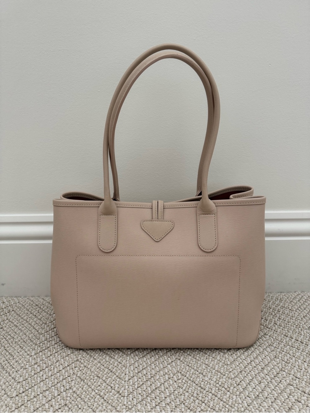 Longchamp Nude Beige Leather Tote with Silver Toggle - Picture 2 of 4